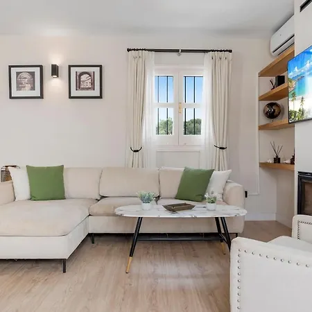 Benavista 3 By Asola 埃斯特波纳