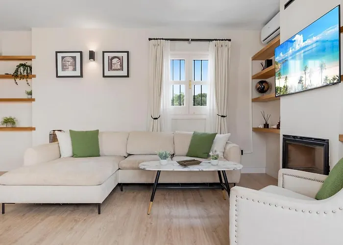 Benavista 3 By Asola 埃斯特波纳